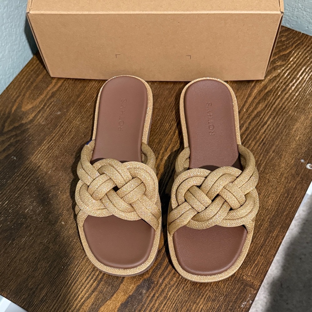 Rothy’s Summer Sandal